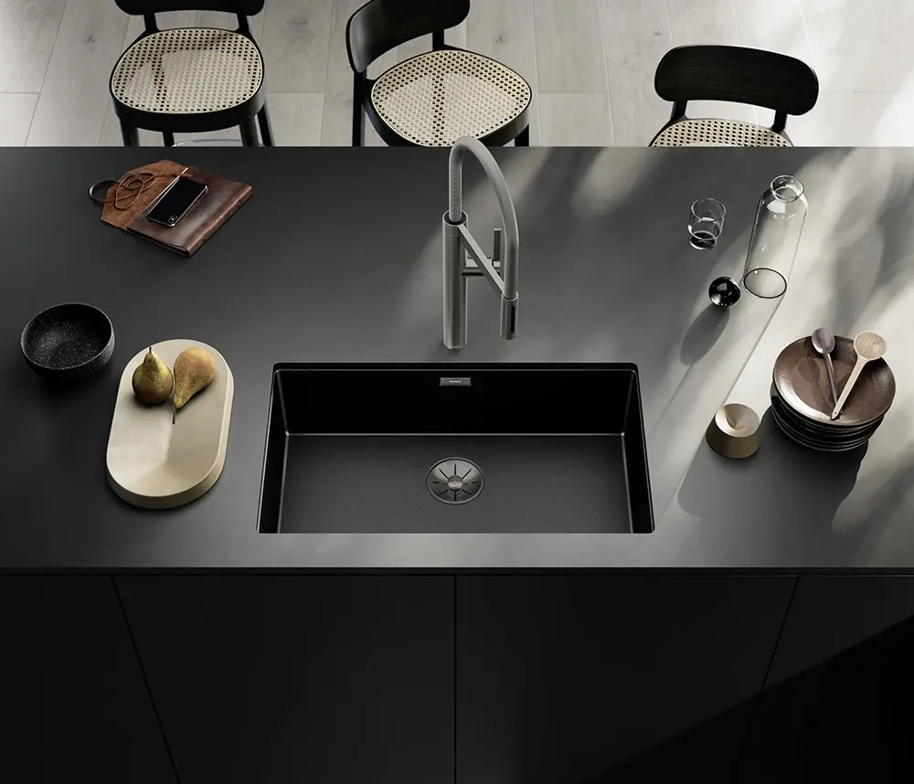 blanco-claron-700-u-dark-steel_659ffc194b1759.34364946.webp