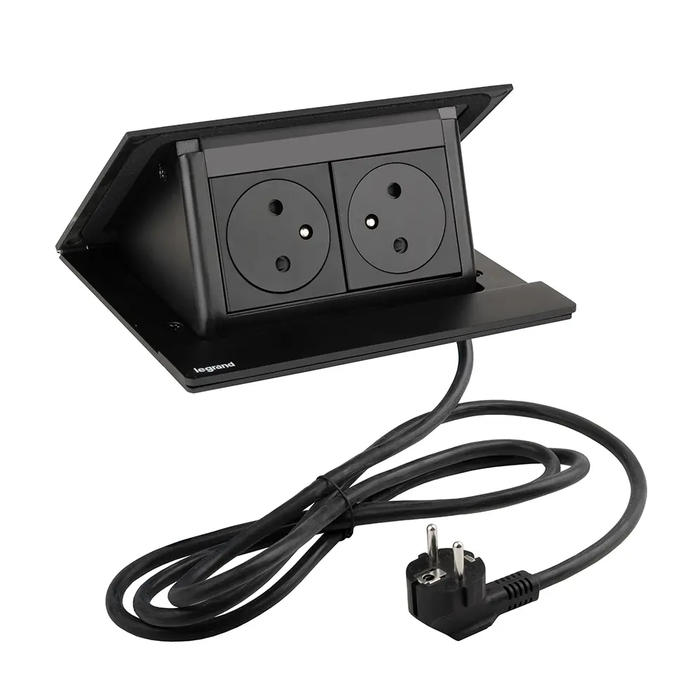 Elektrická zásuvka 2x230V