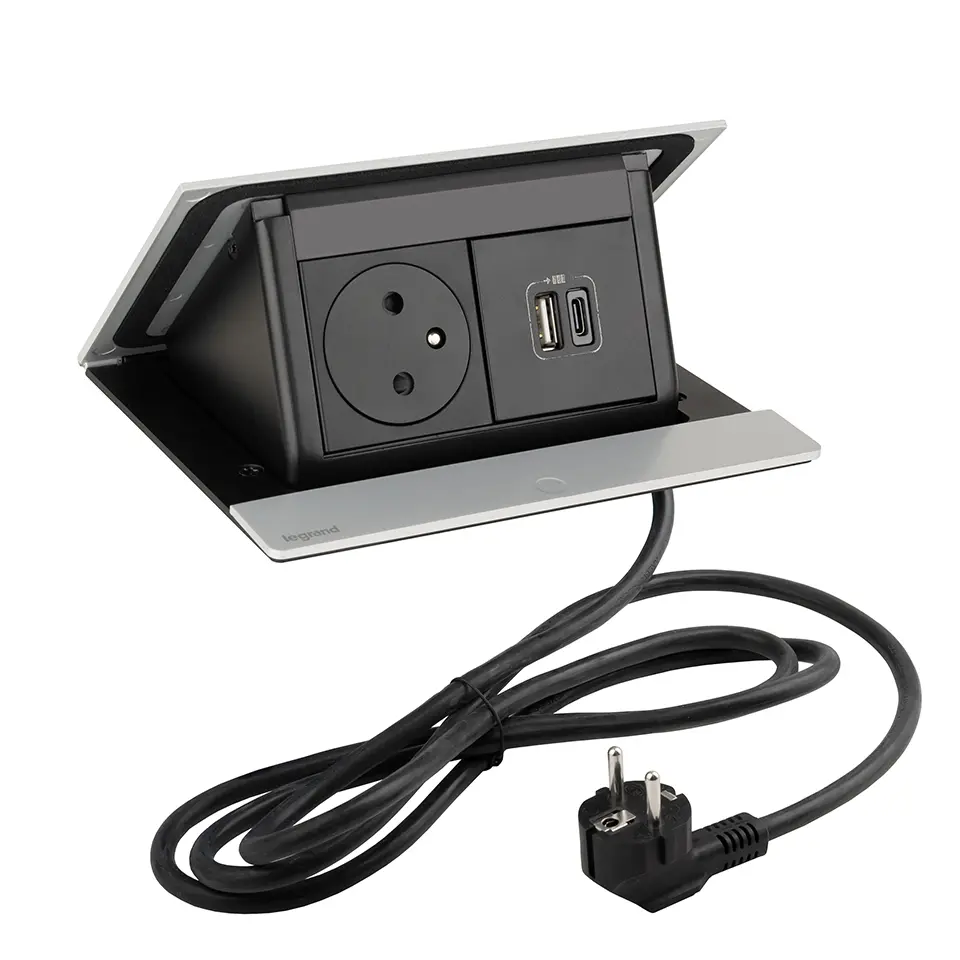 Elektrická zásuvka LEGRAND 1/1 brúsený hliník