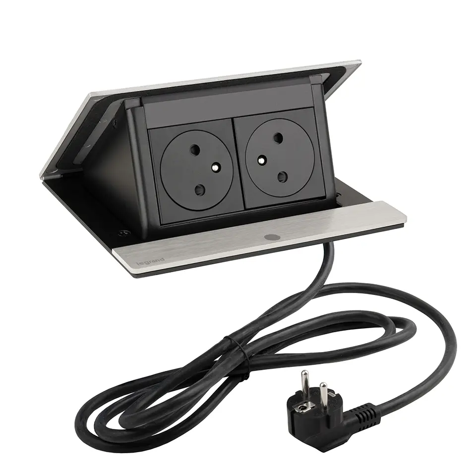 Elektrická zásuvka LEGRAND 2x230V brúsený hliník